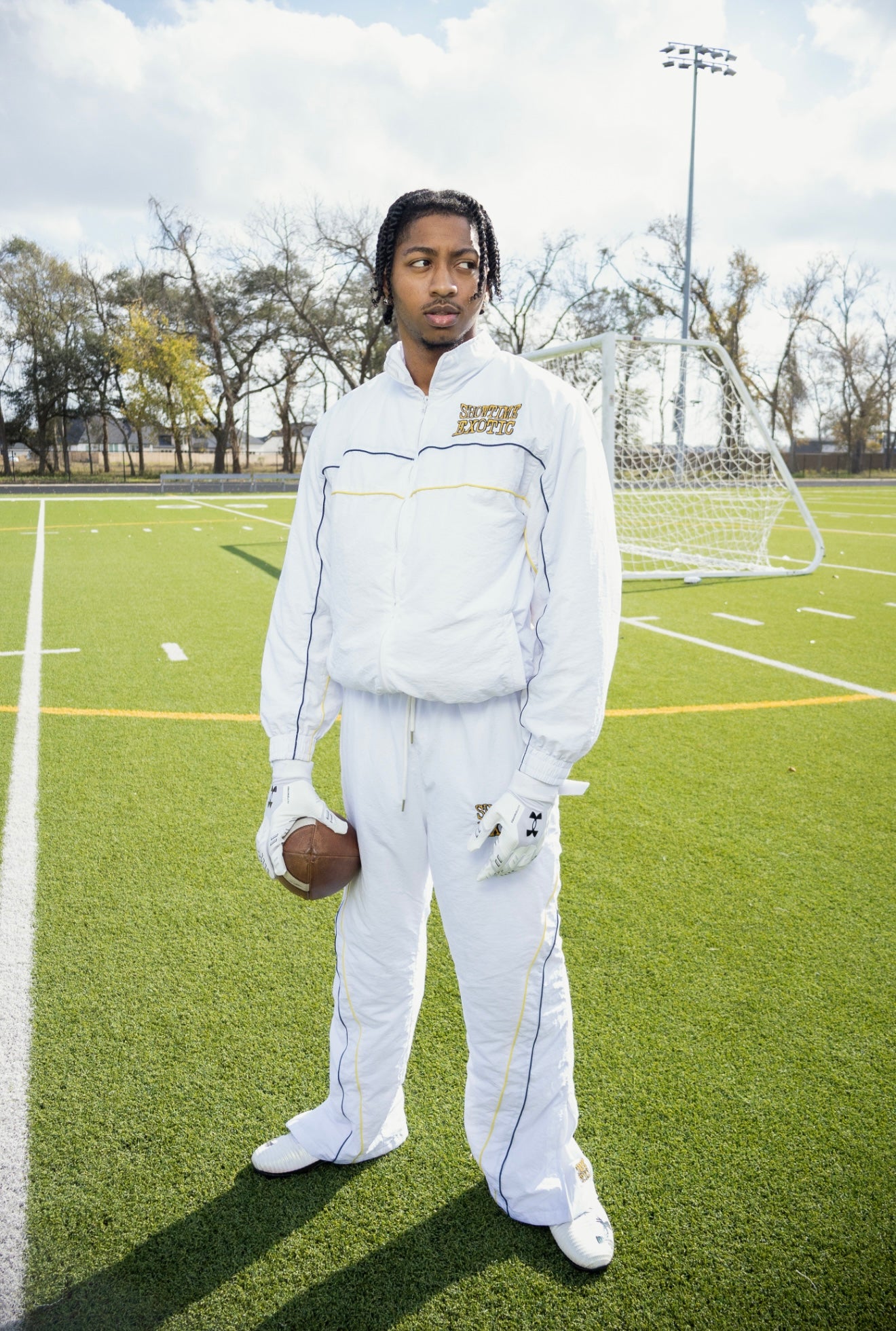 WHITE EXOTIC WINDBREAKER