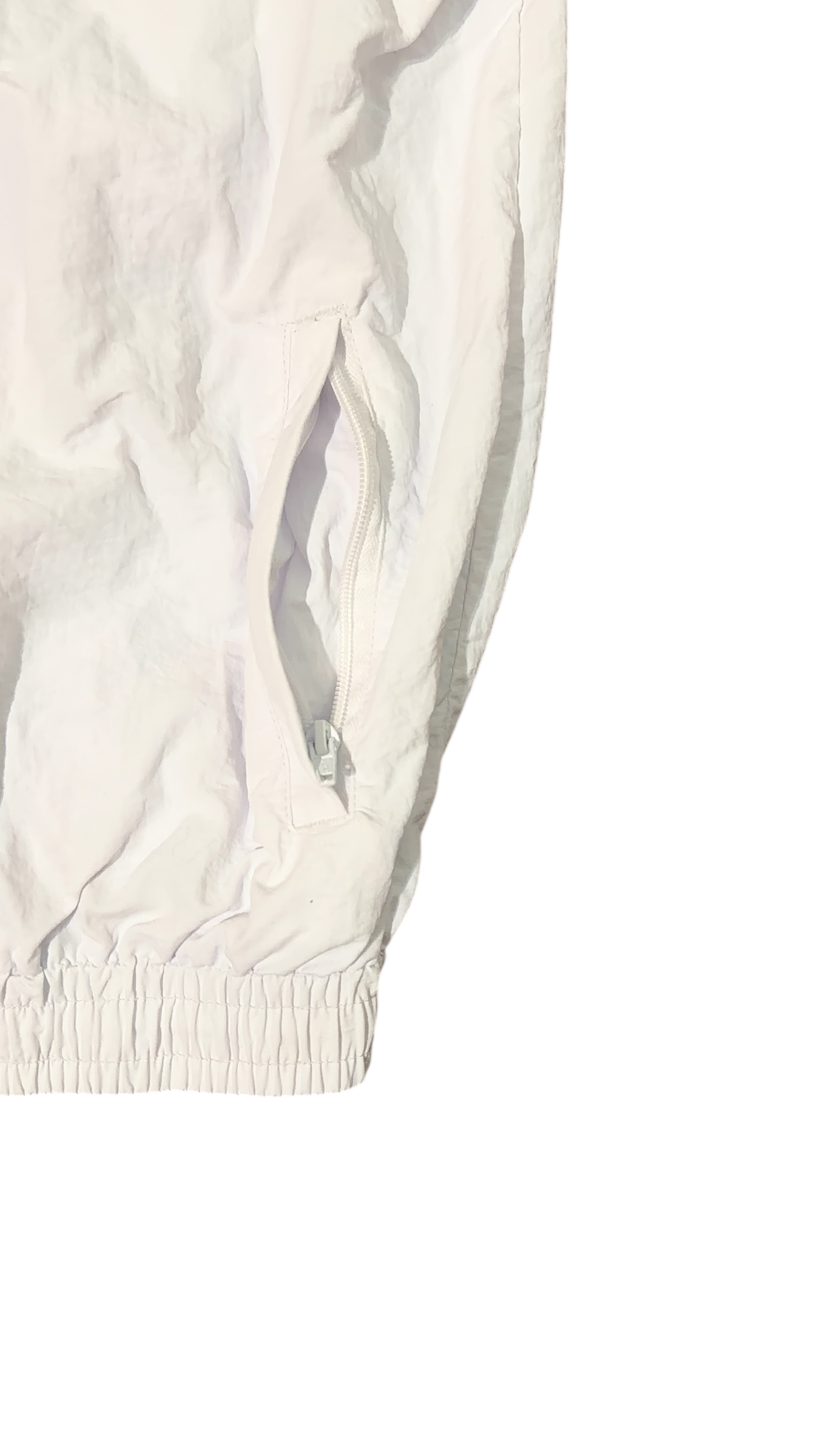 WHITE EXOTIC WINDBREAKER